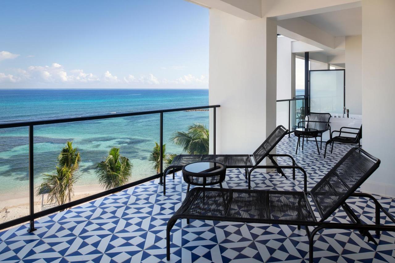 ホテル Ocean Eden Bay (Adults Only) Spring Rises エクステリア 写真 Ocean view from a suite at the Iberostar Grand Hotel Bávaro