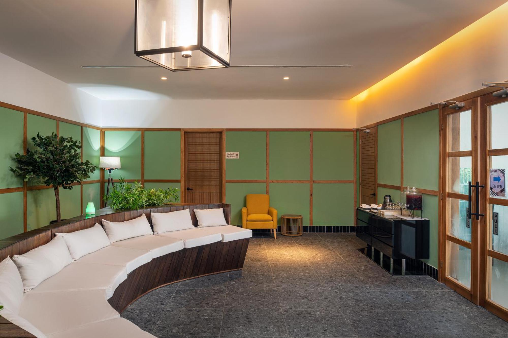 ホテル Ocean Eden Bay (Adults Only) Spring Rises エクステリア 写真 The Green Room